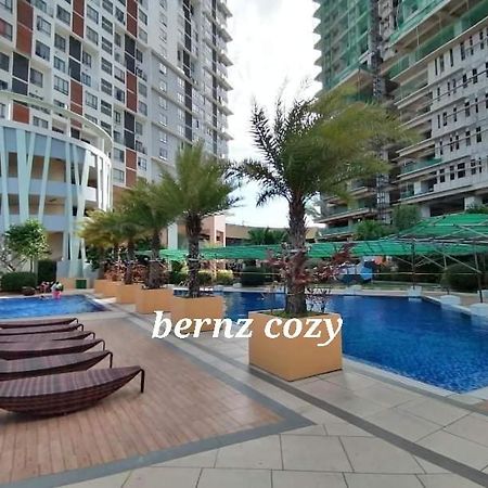 Congressional Town Center Aparthotel Manila Exterior foto
