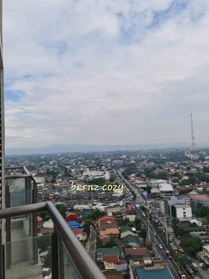 Congressional Town Center Aparthotel Manila Exterior foto