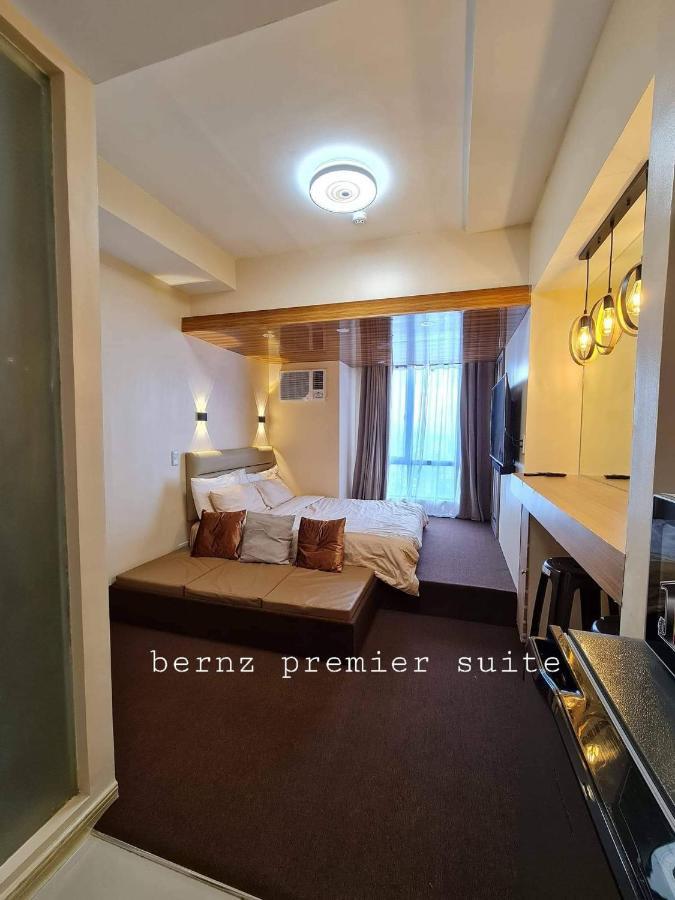 Congressional Town Center Aparthotel Manila Habitación foto